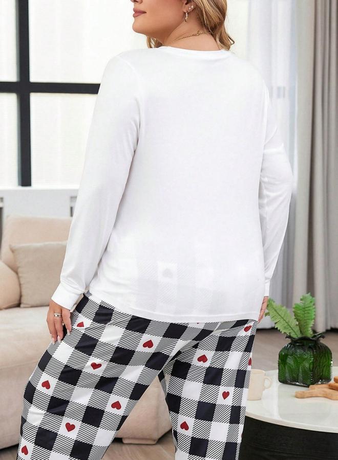 تايك تو طقم بيجاما بمقاس كبير من بنطال بنمط مربعات وبلوزة بطبعة كتابة - Image 1